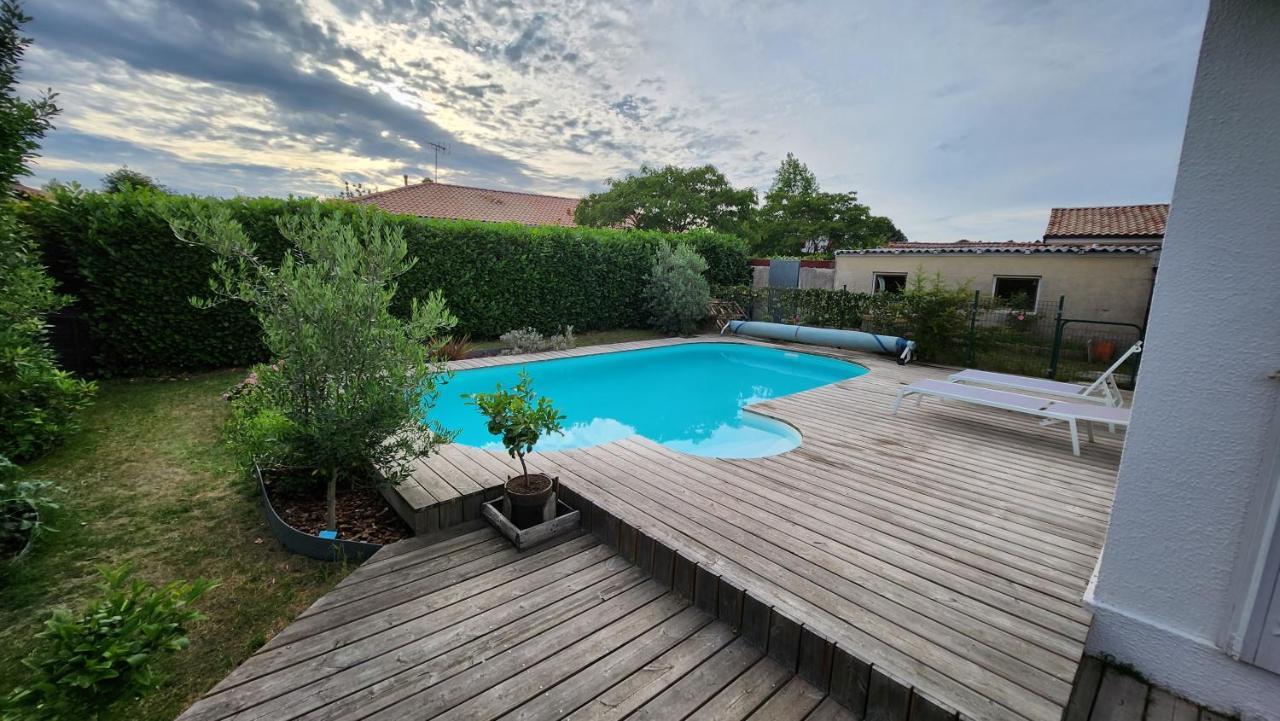 Gite Cosy Entre Bordeaux Et Lacanau Sainte-Helene  Buitenkant foto